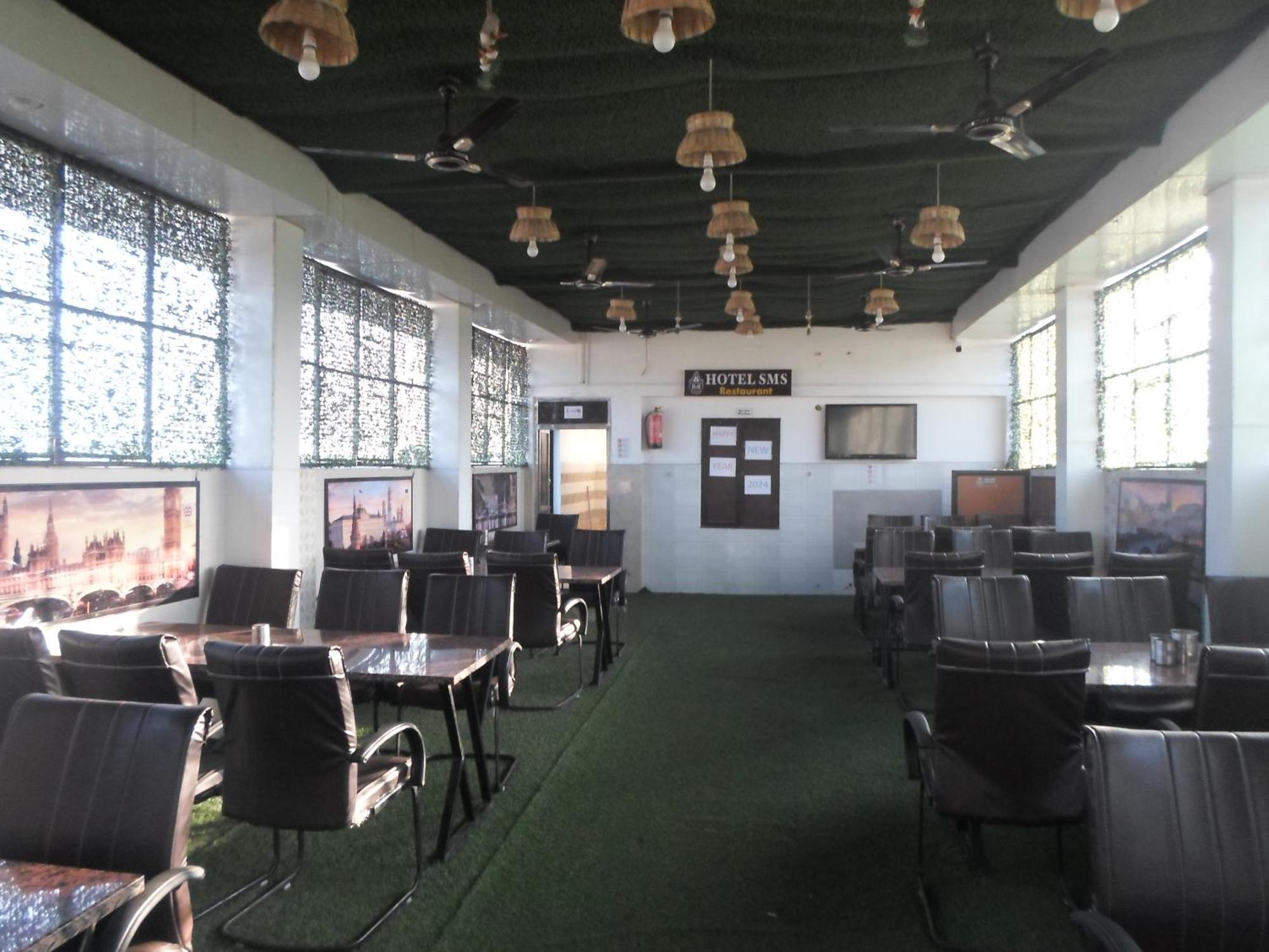 Hotel Sms Ajmer Ngoại thất bức ảnh